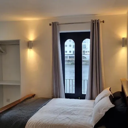 The Quays Apartment Athlone